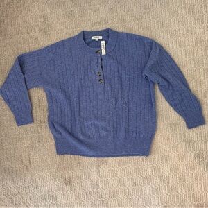 Madewell women’s Bowden Henley Sweater. Merino wool blend.